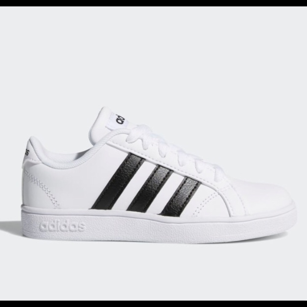 Adidas Baseline tennis shoes , fits Women size 7